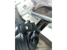 Recambio de mando elevalunas trasero derecho para peugeot 407 sw sport referencia OEM IAM 964697702  