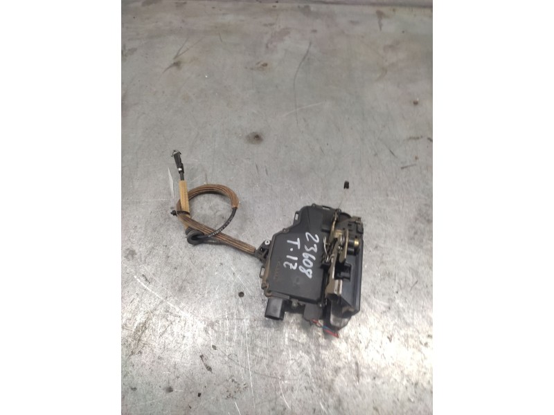 Recambio de cerradura puerta trasera izquierda para seat leon (1m1) signo referencia OEM IAM  6 PINS 