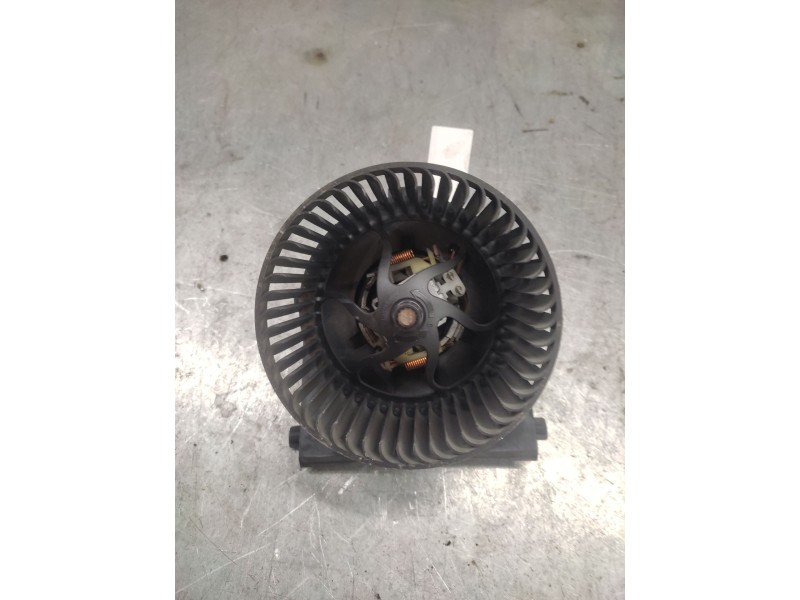Recambio de ventilador calefaccion para seat leon (1m1) signo referencia OEM IAM 1J1819021B  2 PINS
