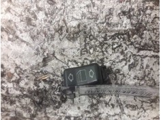 Recambio de mando elevalunas trasero derecho para mercedes-benz clase c (w202) berlina 180 (202.018) referencia OEM IAM 20282052