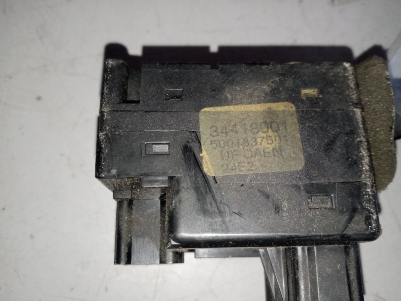 Recambio de mando intermitentes para renault midlum 6.2 diesel referencia OEM IAM 5001837501  