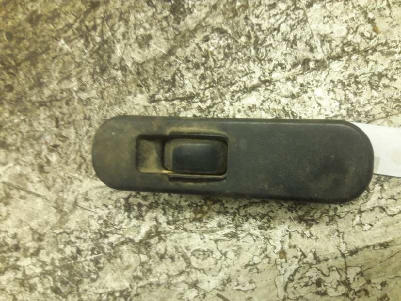 Recambio de mando elevalunas trasero derecho para mitsubishi l 200 (k6/7) referencia OEM IAM 513831 8 PINS 