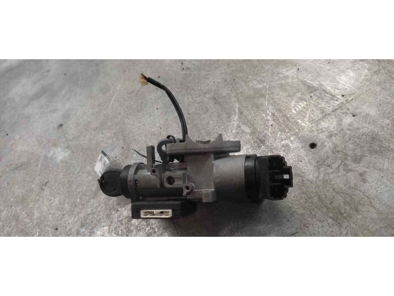 Recambio de conmutador de arranque para daewoo kalos 1.4 se referencia OEM IAM 96540559  