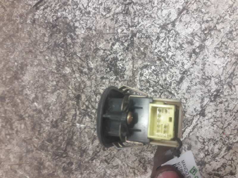 Recambio de mando elevalunas delantero izquierdo para mitsubishi l 200 (k6/7) referencia OEM IAM 513831 8 PINS 