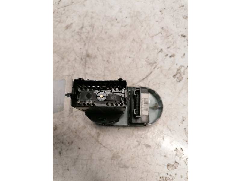 Recambio de mando luces para seat ibiza (6l1) cool referencia OEM IAM 6L1941531AD 17 PINS 