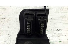 Recambio de mando elevalunas delantero izquierdo para peugeot 205 berlina 1.8 d generation referencia OEM IAM    2