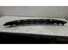 Recambio de rejilla paragolpes central para peugeot 3008 access referencia OEM IAM    2