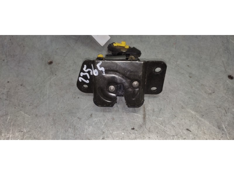 Recambio de cerradura maletero / porton para hyundai matrix (fc) 1.6 gls referencia OEM IAM   