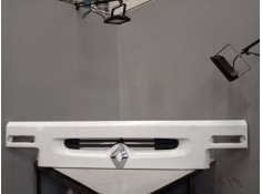 Recambio de calandra para renault m 210.13/c midliner e2 referencia OEM IAM   