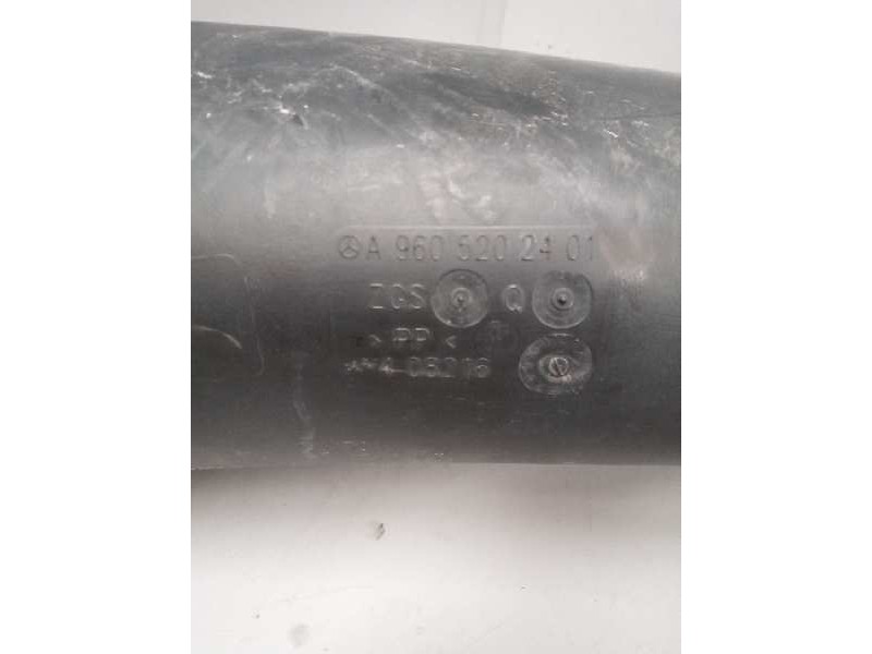 Recambio de tubo admision para mercedes-benz actros bm 963.xxx 2-achser referencia OEM IAM A9605202401  