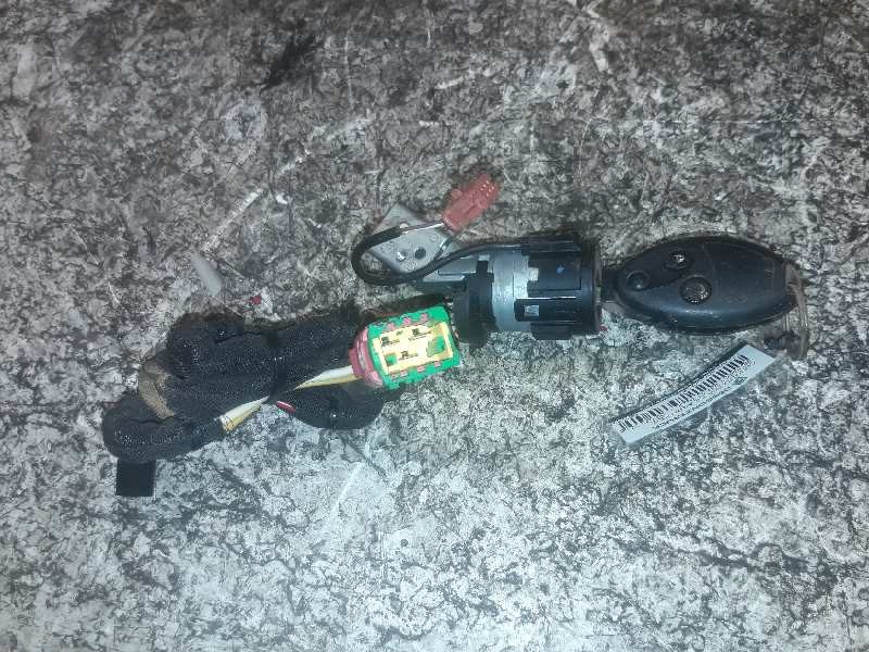 Recambio de conmutador de arranque para peugeot 807 st pack referencia OEM IAM 9632897680 3 PINS 