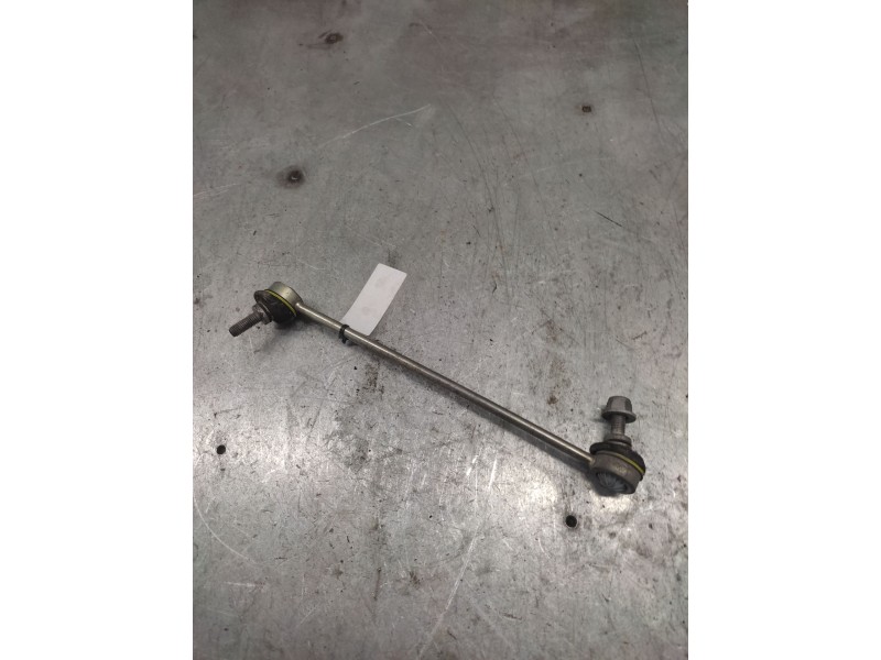 Recambio de bieleta barra estabilizadora delantera para renault laguna grandtour iii authentique referencia OEM IAM   