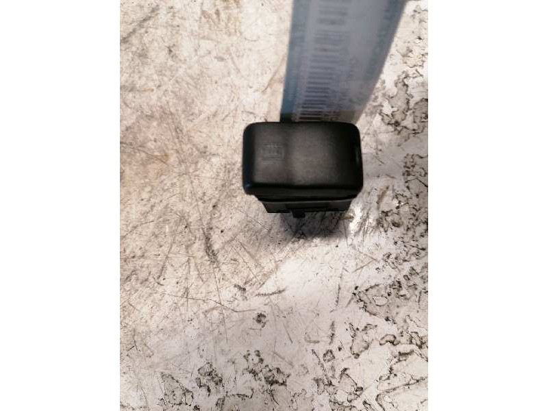 Recambio de boton antivaho para seat ibiza (6k) básico referencia OEM IAM 6K1959621A  