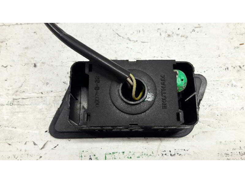 Recambio de mando elevalunas delantero derecho para tata safari 1.9 referencia OEM IAM   