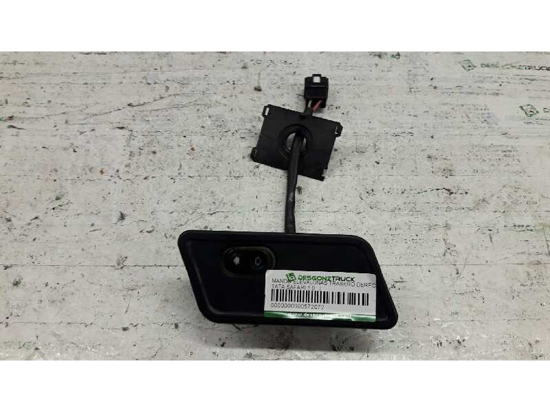 Recambio de mando elevalunas trasero derecho para tata safari 1.9 referencia OEM IAM   