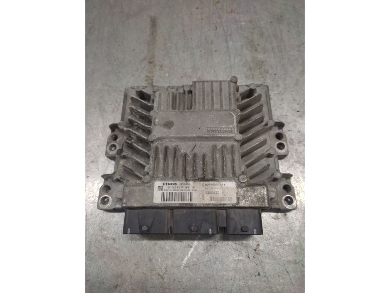 Recambio de centralita motor uce para renault laguna iii referencia OEM IAM 8200882381  8200726923