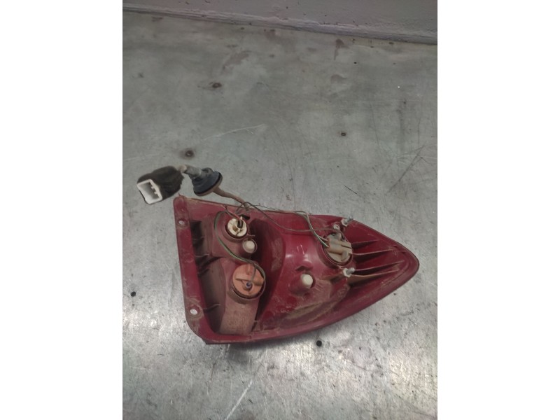 Recambio de piloto trasero derecho para hyundai getz (tb) 1.4 gl referencia OEM IAM   