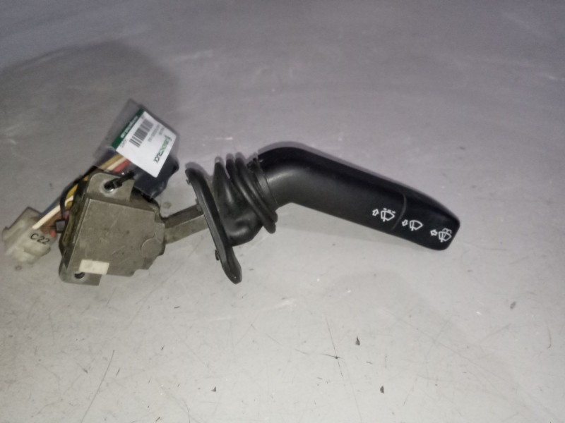 Recambio de mando limpia para scania trucks serie 4 bus k 124 referencia OEM IAM 1424970  