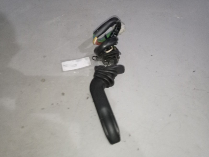 Recambio de mando limpia para scania trucks serie 4 bus k 124 referencia OEM IAM 1424970  