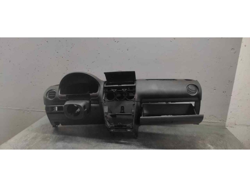 Recambio de salpicadero para mazda 6 berlina (gg) 2.0 crtd 136 active (4-ptas.) referencia OEM IAM   