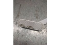 Recambio de luz interior para renault kangoo dynamique referencia OEM IAM 8200439423  