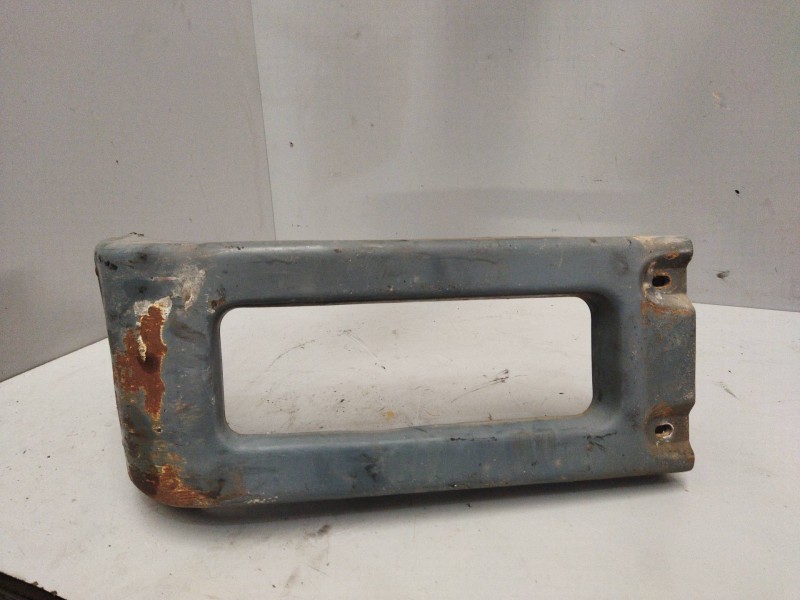 Recambio de puntera paragolpes delantero derecha para nissan l - 50.095 referencia OEM IAM   