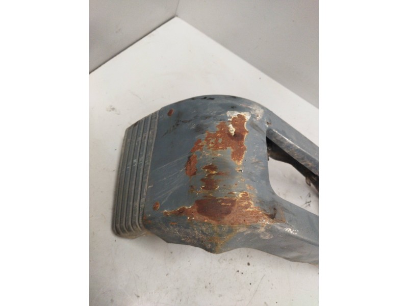 Recambio de puntera paragolpes delantero derecha para nissan l - 50.095 referencia OEM IAM   