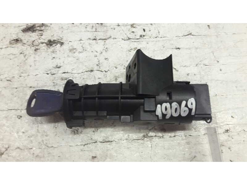 Recambio de conmutador de arranque para fiat punto berlina (188) 1.2 8v referencia OEM IAM   