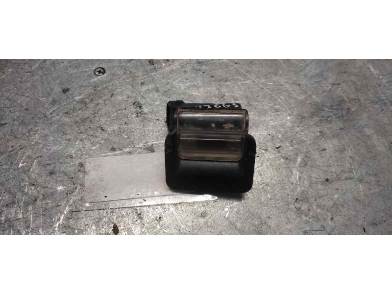 Recambio de piloto matricula para volkswagen polo berlina (6n1) air referencia OEM IAM   