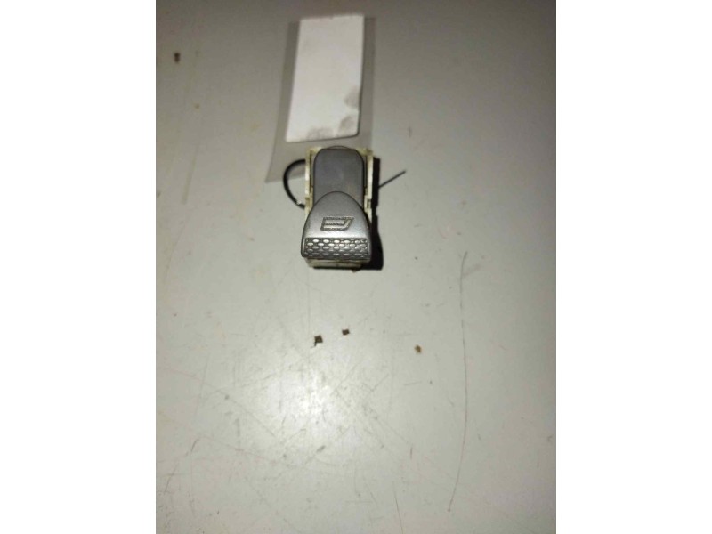 Recambio de mando elevalunas delantero izquierdo para iveco stralis (as) fsa t / p 4x2 gran espacio referencia OEM IAM   