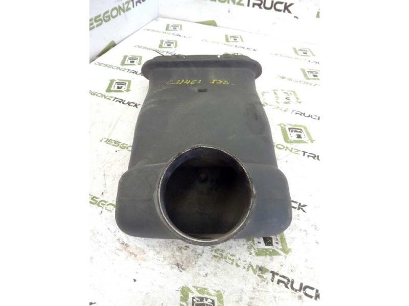 Recambio de tubo admision para iveco eurocargo 05.03  fg 80 el larga distancia referencia OEM IAM 8141961  