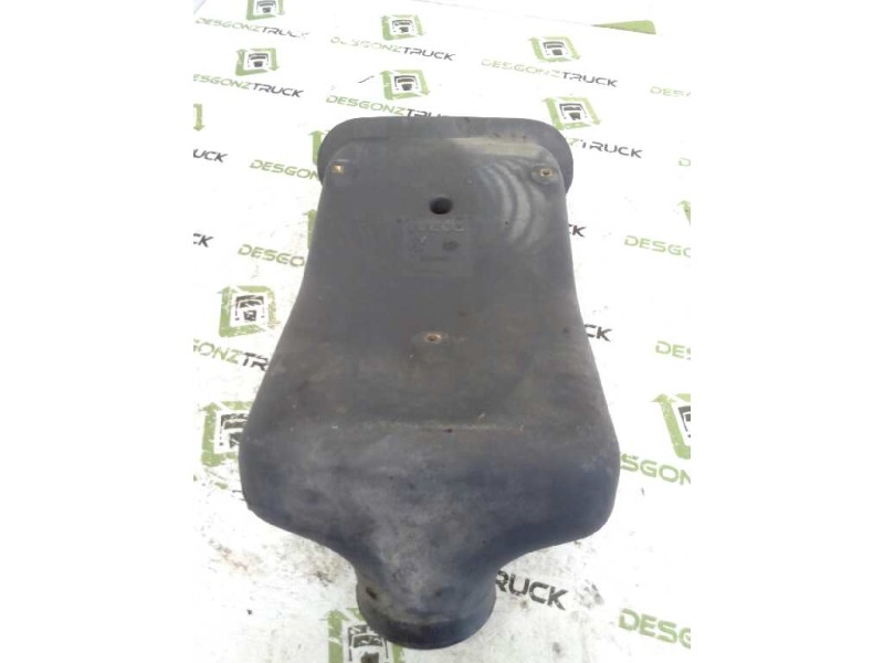 Recambio de tubo admision para iveco eurocargo 05.03  fg 80 el larga distancia referencia OEM IAM 8141961  