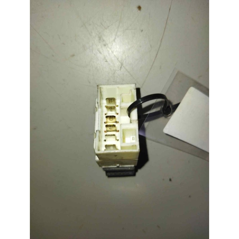 Recambio de mando elevalunas delantero izquierdo para iveco stralis (as) fsa t / p 4x2 gran espacio referencia OEM IAM   