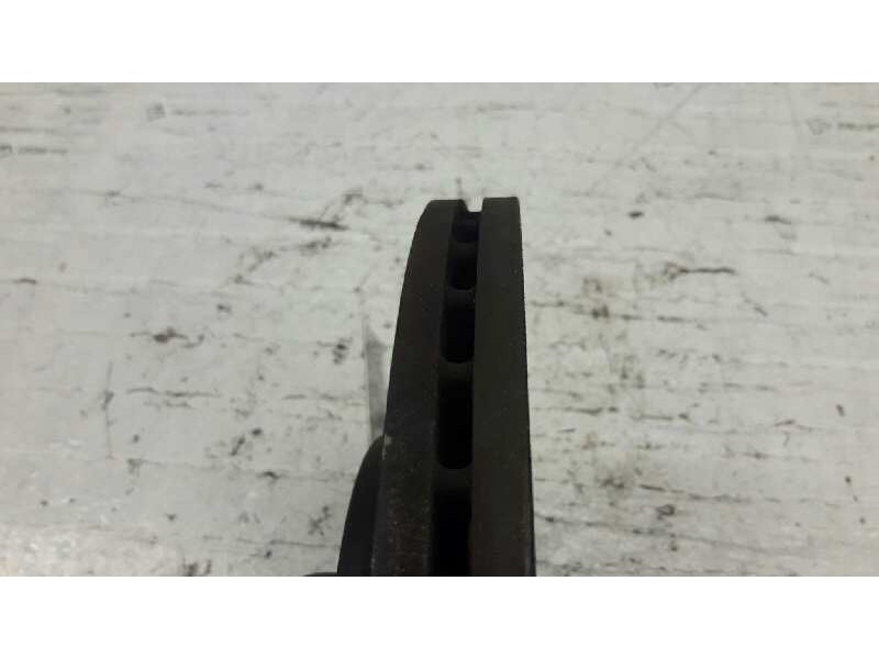 Recambio de disco freno delantero para ford focus lim. (cb4) titanium referencia OEM IAM  VENTILADO 