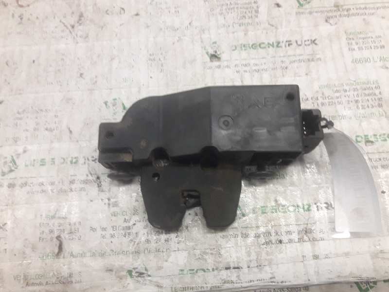 Recambio de cerradura maletero / porton para peugeot 206 sw xs referencia OEM IAM 9652301980 3 PINS 
