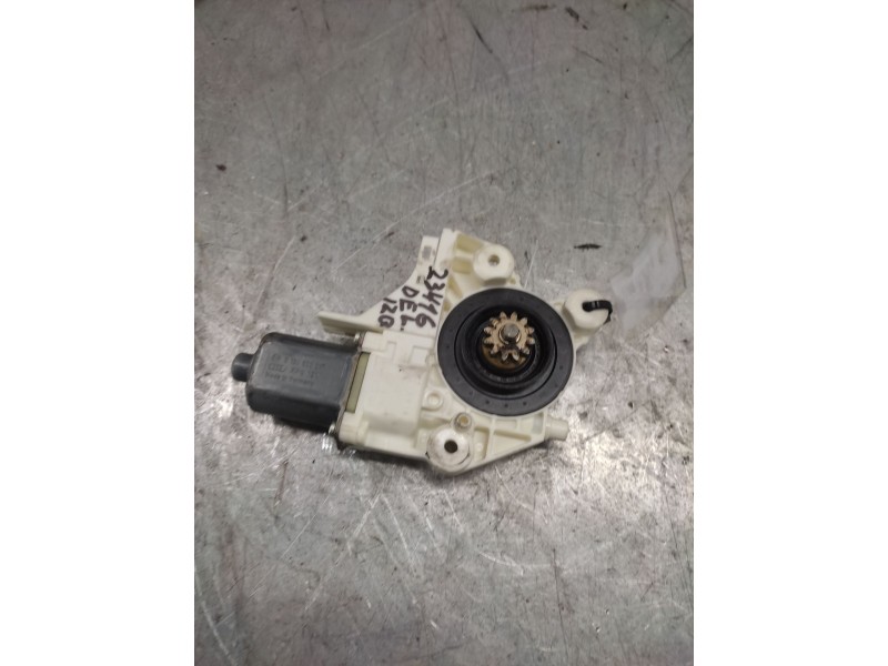 Recambio de motor elevalunas delantero izquierdo para ford focus berlina (cap) s referencia OEM IAM 995208101  