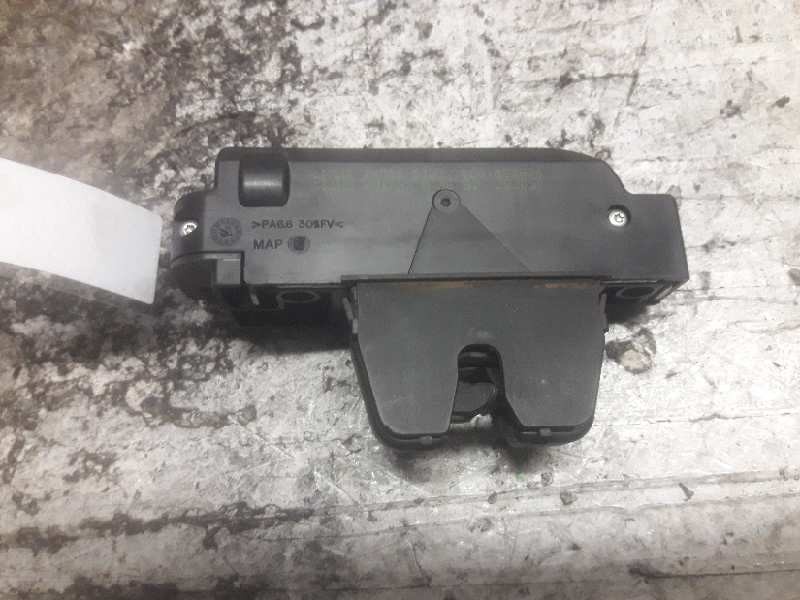 Recambio de cerradura maletero / porton para citroën c4 berlina lx referencia OEM IAM 9652301980 3 PINS 