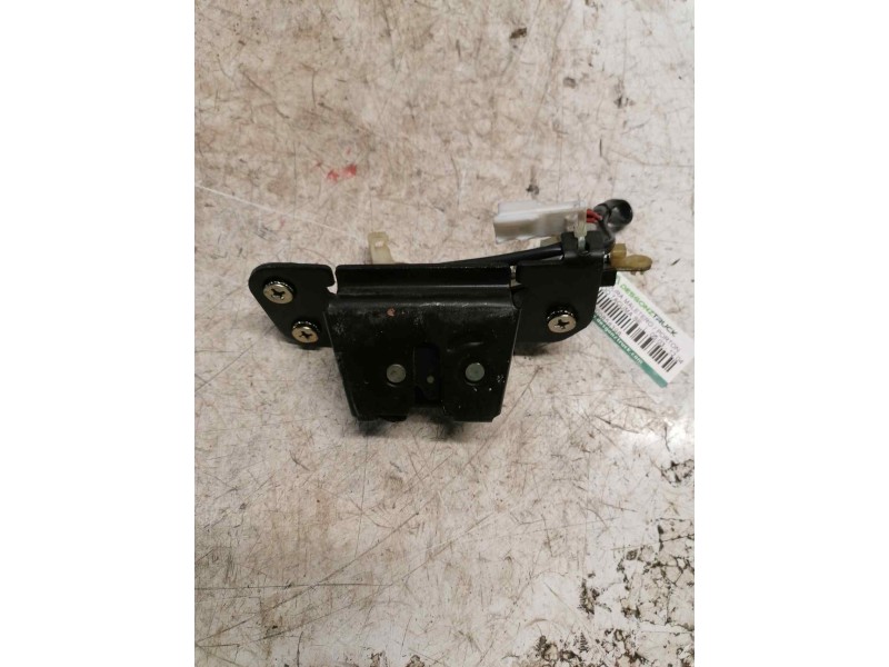 Recambio de cerradura maletero / porton para daewoo tacuma se referencia OEM IAM   2 PINS