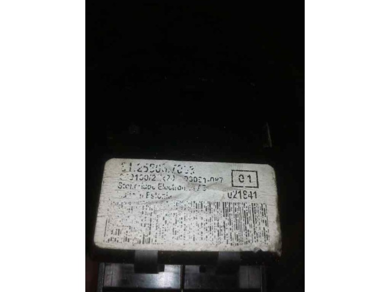 Recambio de mando elevalunas delantero izquierdo para man tg - a 18.xxx 10.5 diesel referencia OEM IAM   