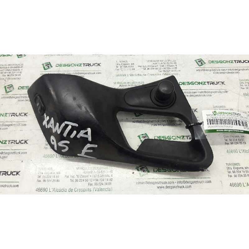 Recambio de mando elevalunas delantero derecho para citroën xantia berlina 1.9 d armonia referencia OEM IAM 9613056977  