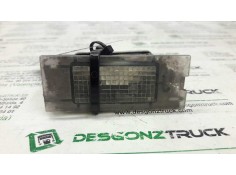 Recambio de piloto matricula para renault megane ii classic berlina confort authentique referencia OEM IAM 7700796163  