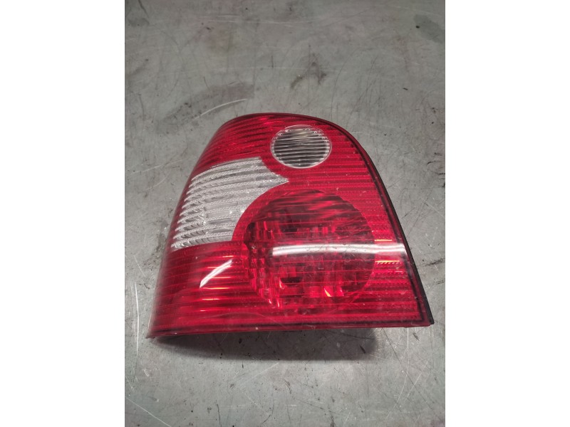 Recambio de piloto trasero izquierdo para volkswagen polo (9n1) conceptline referencia OEM IAM   