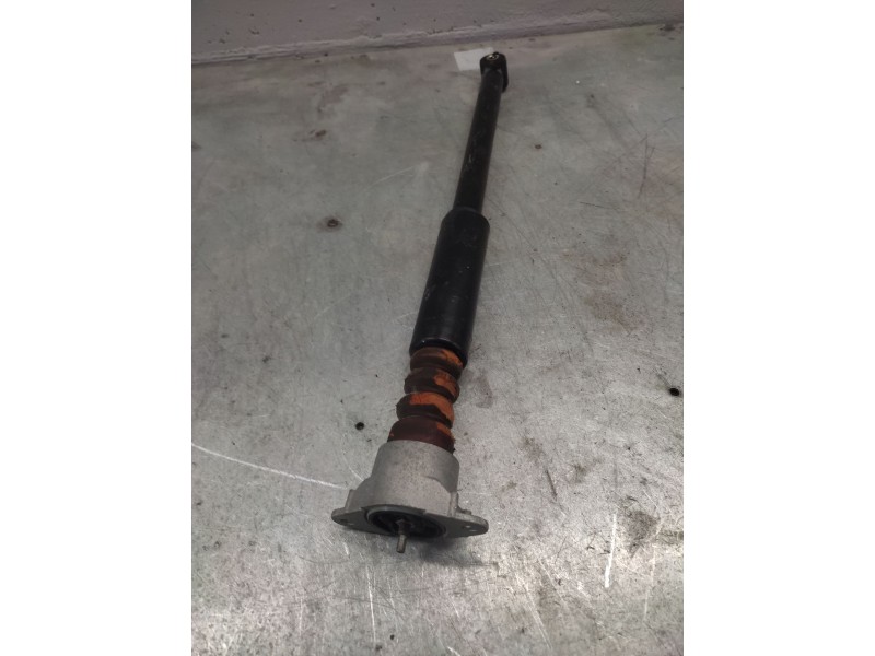 Recambio de amortiguador trasero para ford fiesta (cbk) ambiente referencia OEM IAM 2S6118080BL  