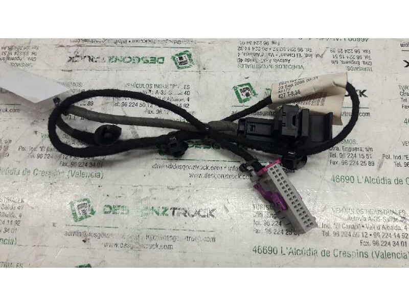 Recambio de mando elevalunas delantero izquierdo para volkswagen passat berlina (3c2) advance referencia OEM IAM   