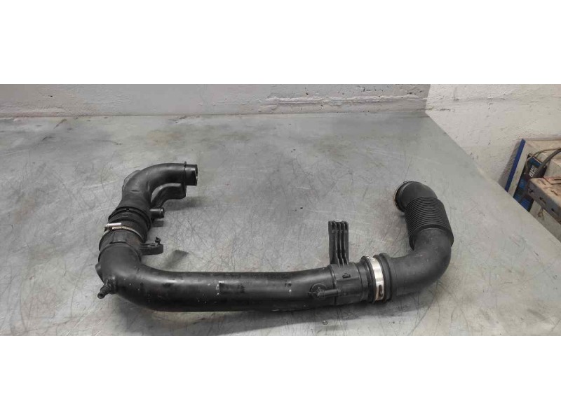 Recambio de tubo admision para ford focus lim. (cb8) titanium referencia OEM IAM CV616C784AE CV616C784BE 