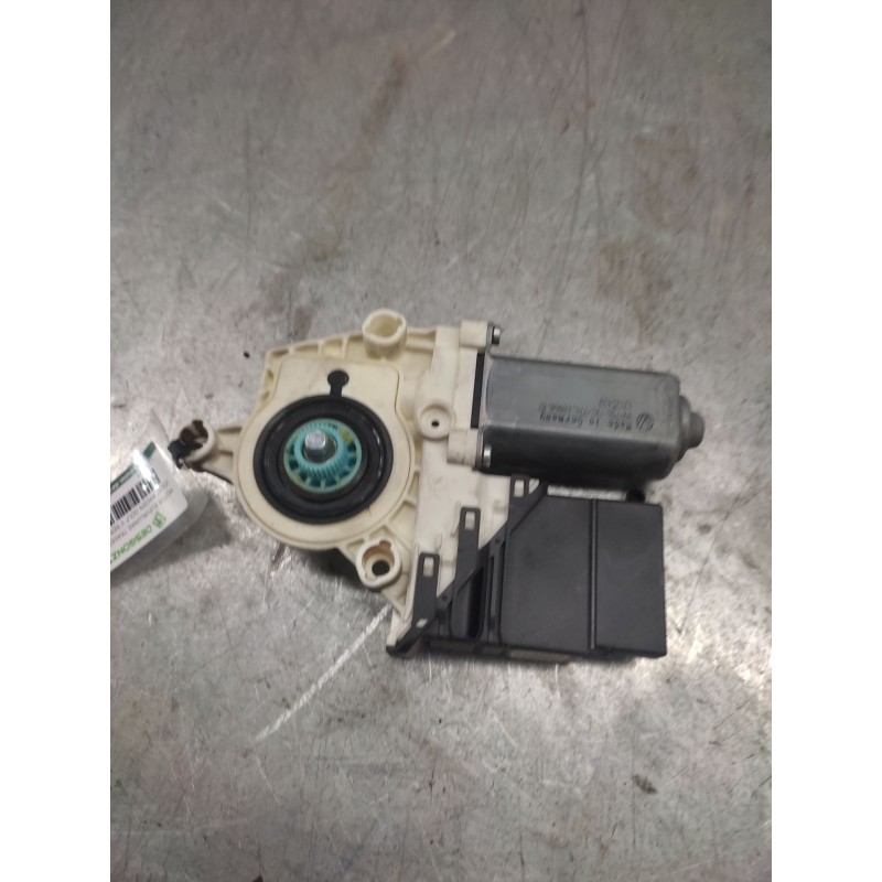 Recambio de motor elevalunas trasero izquierdo para volkswagen golf v berlina (1k1) conceptline (e) referencia OEM IAM 1K0959703