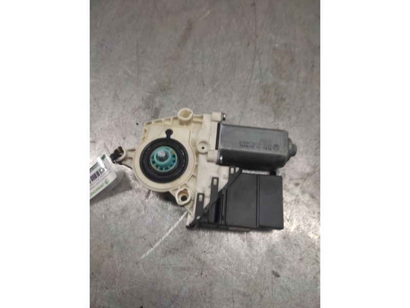 Recambio de motor elevalunas trasero izquierdo para volkswagen golf v berlina (1k1) conceptline (e) referencia OEM IAM 1K0959703