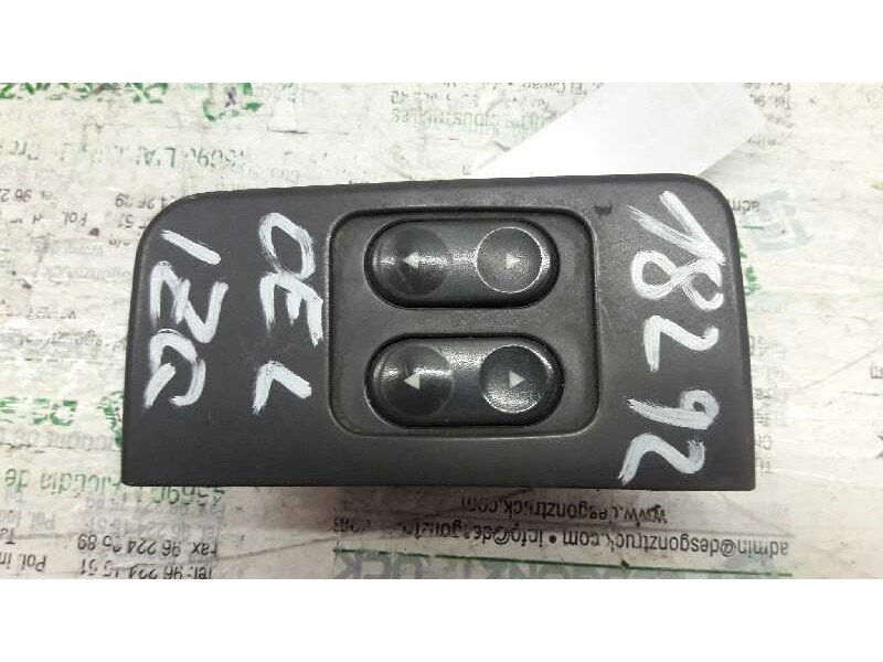 Recambio de mando elevalunas delantero izquierdo para fiat punto berl. (176) 60 star referencia OEM IAM   