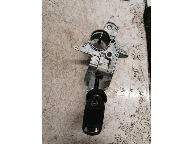 Recambio de conmutador de arranque para opel astra h ber. cosmo referencia OEM IAM 20546D227A 6 PINS 