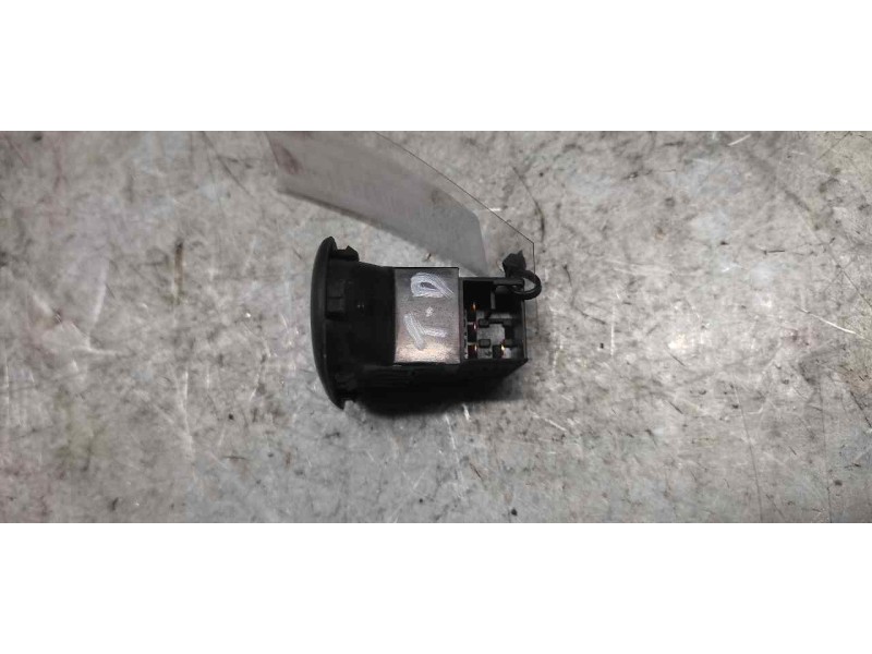 Recambio de mando elevalunas trasero derecho para seat toledo (1m2) select referencia OEM IAM 1M0959855 4 PINS 